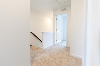 18 Meredith Way in Carlisle, PA - Building Photo - Building Photo