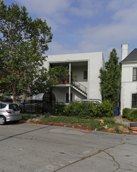 705 S Gramercy Pl in Los Angeles, CA - Building Photo