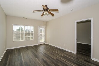 151 Grove Landing Ct in Grovetown, GA - Building Photo - Building Photo