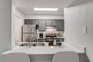 Woodlyn in McKinney, TX - Building Photo