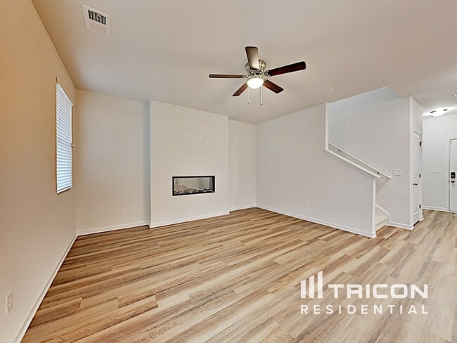 158 Fresh Laurel Ln in Locust Grove, GA - Building Photo - Building Photo