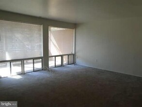 7145 Donnell Pl in Forestville, MD - Foto de edificio - Building Photo