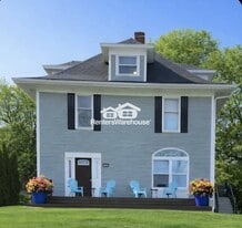 544 36th St in Des Moines, IA - Building Photo