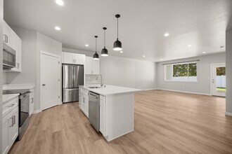 4205 N Stout Ct in Spokane, WA - Building Photo - Building Photo