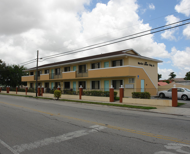 470 W 23rd St in Hialeah, FL - Building Photo - Building Photo