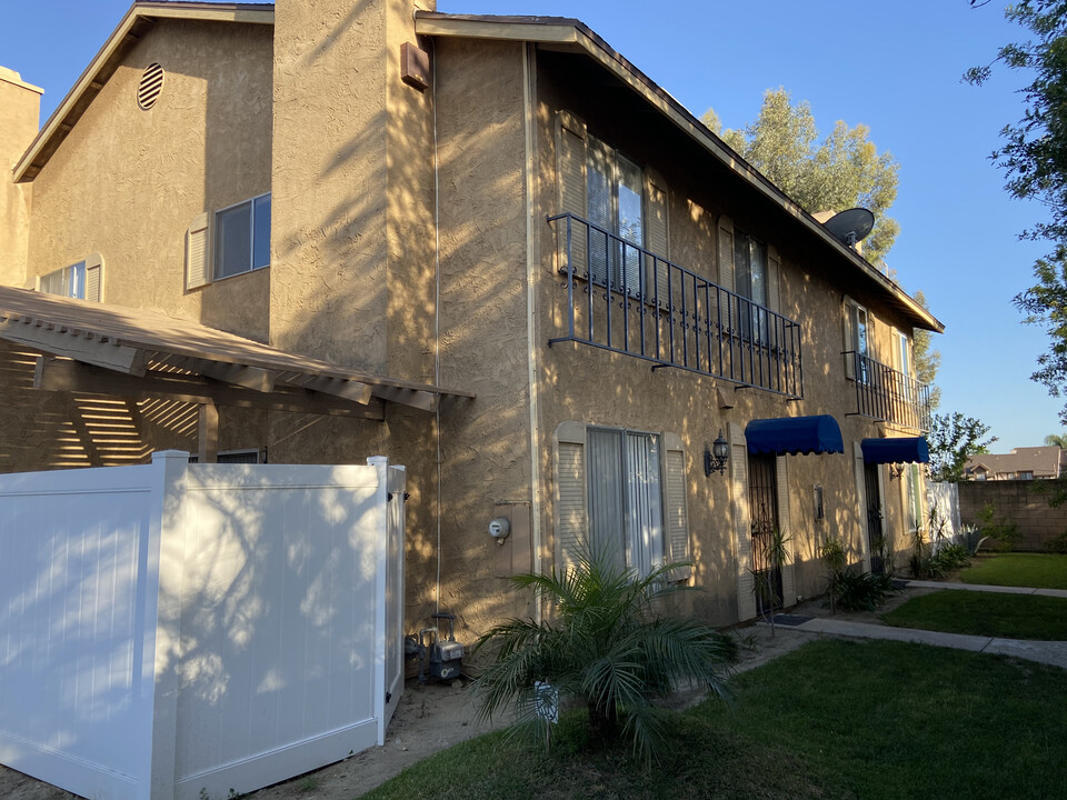 918 S Mountain Ave, Unit C in Ontario, CA - Building Photo