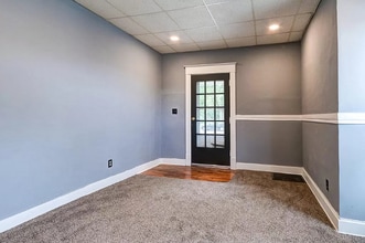 321 S Eleventh St in Salina, KS - Building Photo - Building Photo