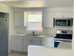 1135 7th St N in Safety Harbor, FL - Building Photo - Building Photo