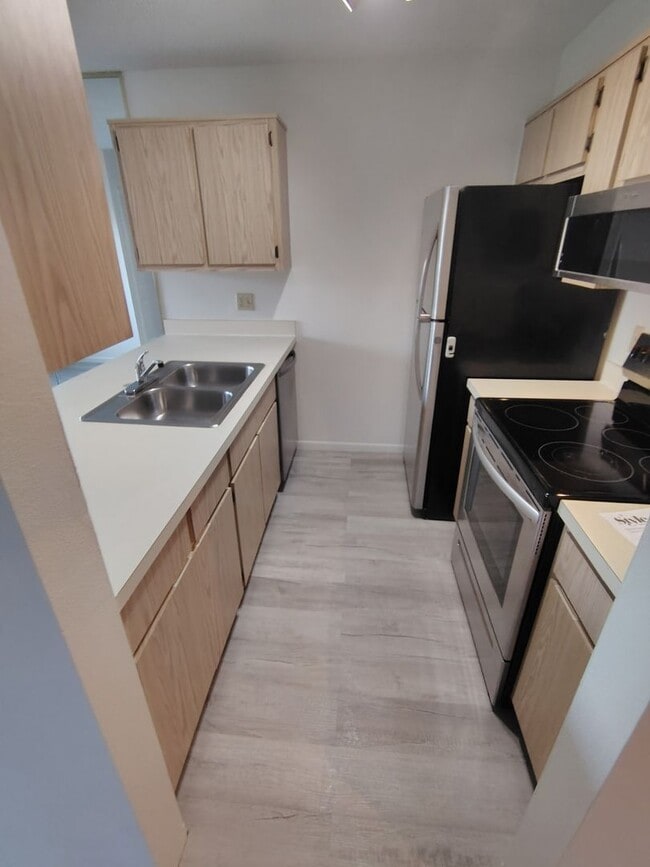 5266 Cedarbend Dr in Ft. Myers, FL - Building Photo - Building Photo