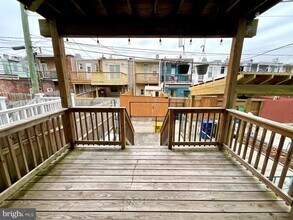 132 S Potomac St in Baltimore, MD - Building Photo - Building Photo