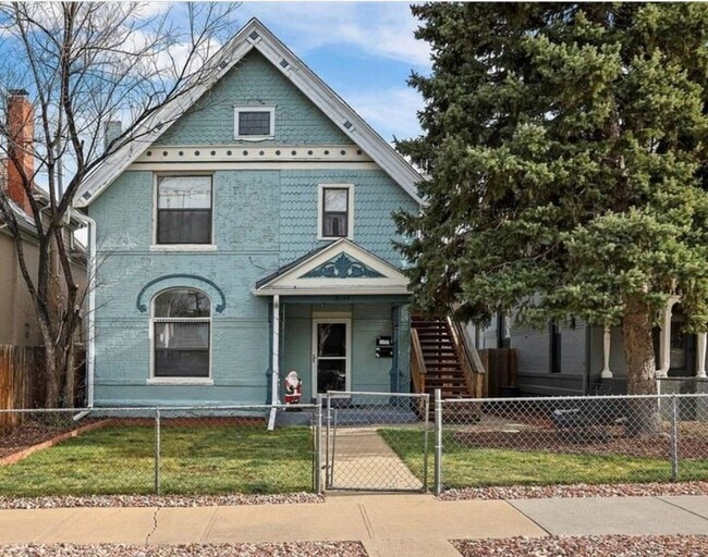 2130 High St