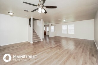 166 Birchwood Bay in San Antonio, TX - Building Photo - Building Photo
