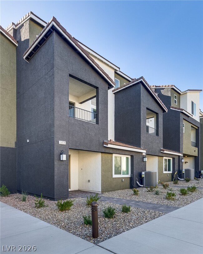 5838 Kips Bay St in Las Vegas, NV - Building Photo - Building Photo