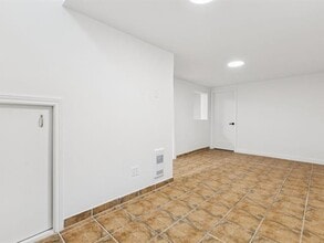 172 Chem. Freeman in Gatineau, QC - Building Photo - Building Photo