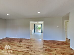 3450 Pierremont Rd in Reno, NV - Building Photo - Building Photo