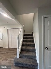 863 English Chestnut Dr in Summerfield, MD - Foto de edificio - Building Photo