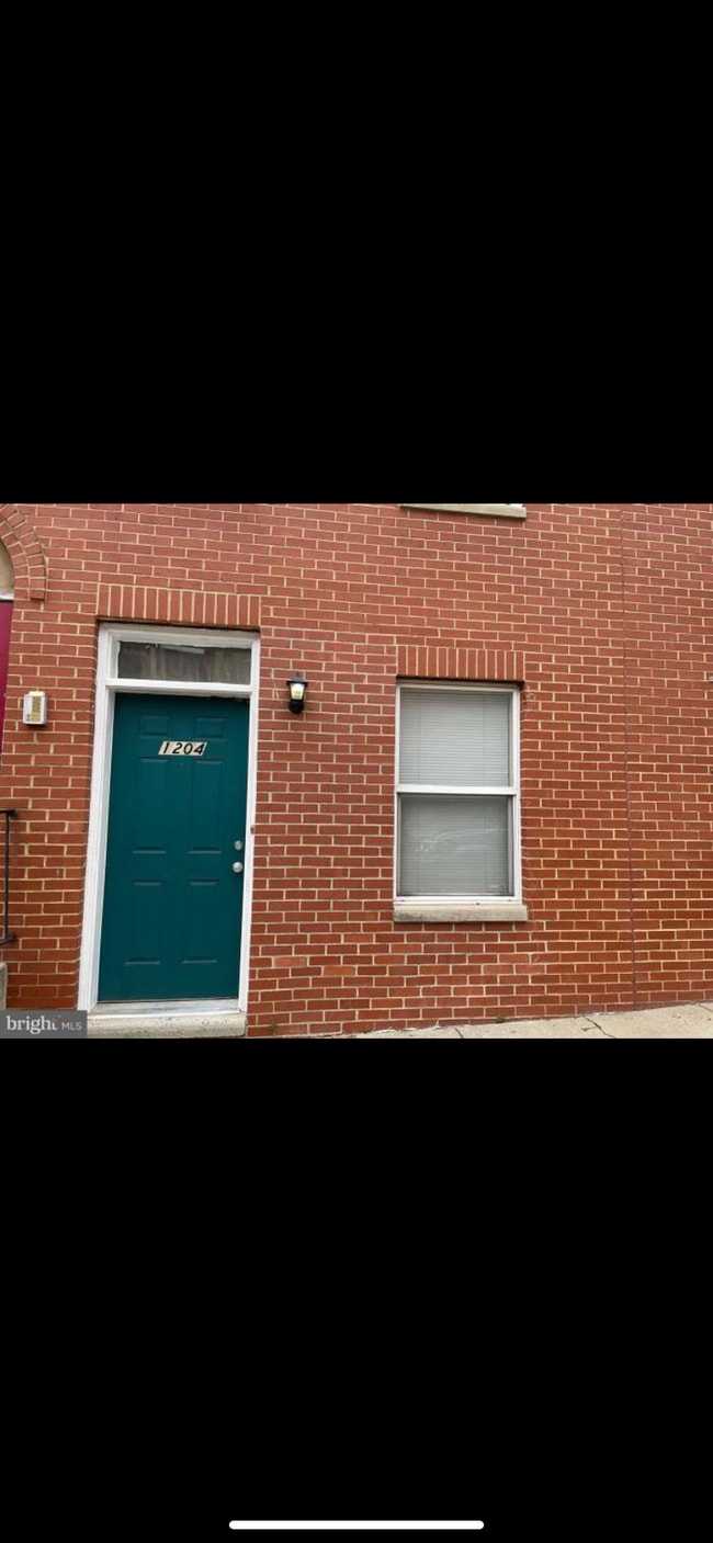 property at 1204 W Lafayette Ave