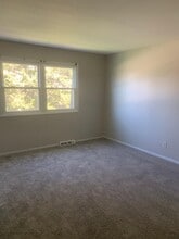 2280 Jericho Rd in Aurora, IL - Building Photo - Building Photo