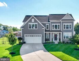 11801 Asbury Dr in Fort Washington, MD - Building Photo