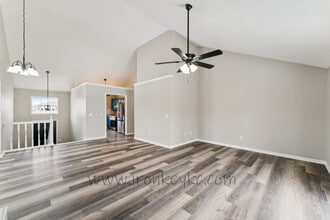 6620 W 152nd St in Overland Park, KS - Building Photo - Building Photo