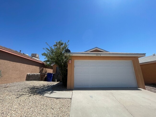 property at 2614 Calle De Salud