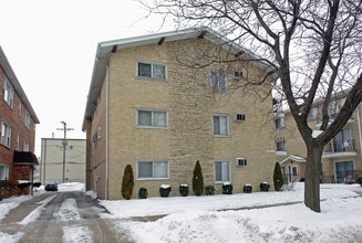 Austin Place in Chicago, IL - Building Photo - Building Photo