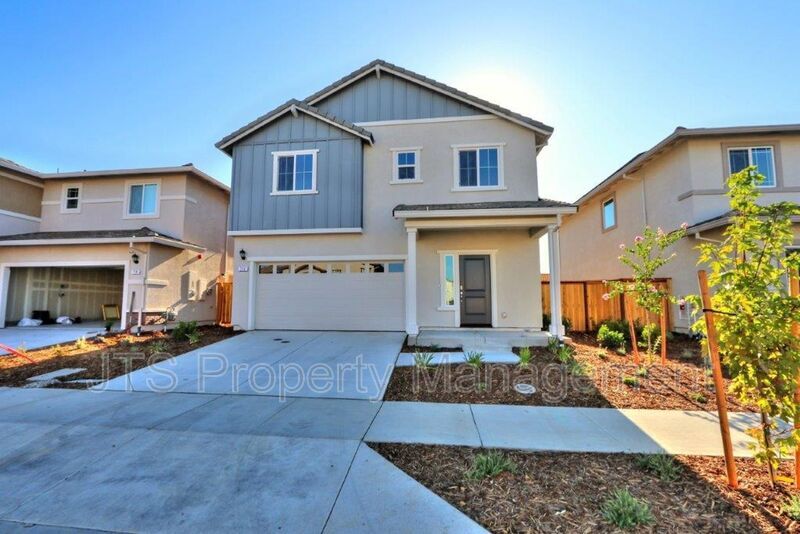 716 Franklin St in Lincoln, CA - Building Photo