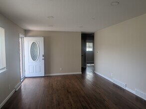 10910 W Exposition Ave in Lakewood, CO - Building Photo - Building Photo