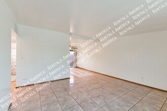 803 E Holaway Dr in Tucson, AZ - Building Photo - Building Photo