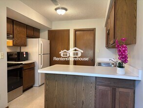 4679 Sorrel Point in Eagan, MN - Building Photo - Building Photo