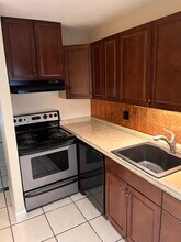 166 114th Terrace NE in St. Petersburg, FL - Building Photo - Building Photo