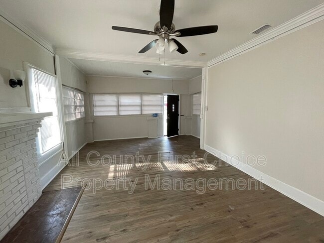 1111 James Ave S in St. Petersburg, FL - Building Photo - Building Photo