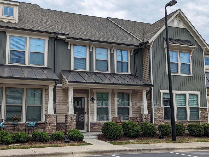 1228 Metropolitan Dr in Durham, NC - Building Photo