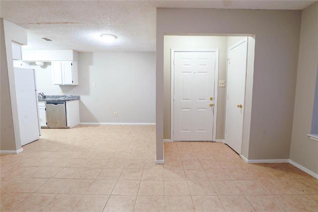 503 Crowley Rd in Arlington, TX - Building Photo - Building Photo