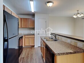 1060 N Star Bright Ln in Star, ID - Building Photo - Building Photo