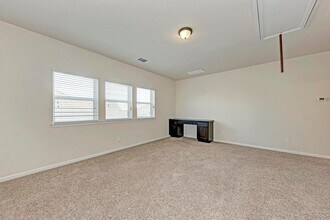321 Navigator Dr in Austin, TX - Building Photo - Building Photo