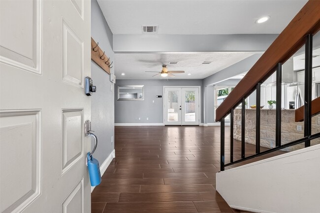 property at 17634 Huntersglen Cir