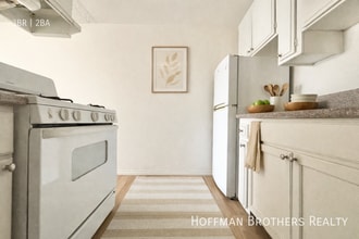 316 E Hyde Park Blvd, Unit 2 in Inglewood, CA - Foto de edificio - Building Photo