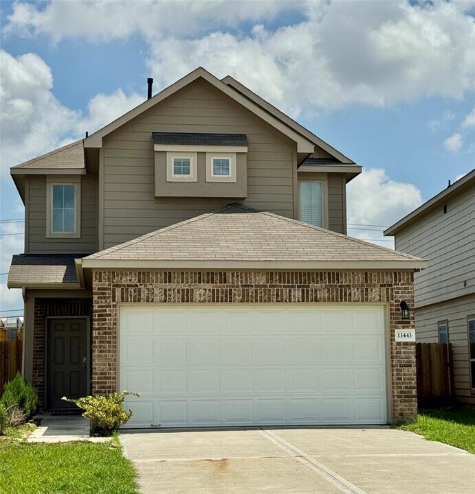 13443 Blair Gln in Houston, TX - Building Photo