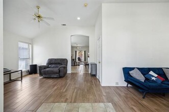 7216 Riverchase Trail in Denton, TX - Building Photo - Building Photo