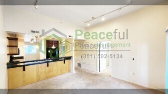 4340 S Highland Dr in Salt Lake City, UT - Building Photo