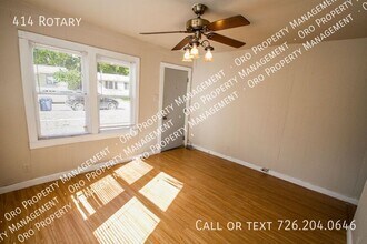 414 Rotary in San Antonio, TX - Building Photo - Building Photo