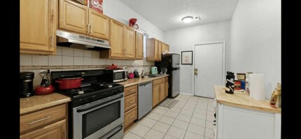 1539 N Campbell Ave, Unit 2 in Chicago, IL - Foto de edificio - Building Photo