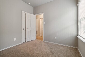 3305 Ridge Pl in New Berlin, TX - Building Photo - Building Photo