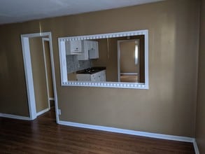 2640 Olive St, Unit 1-209 in Louisville, KY - Building Photo - Building Photo