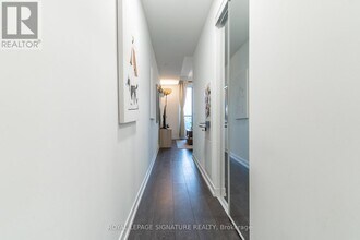2020-2020 Bathurst St in Toronto, ON - Building Photo - Building Photo