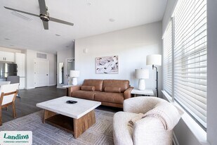 84 San Filippo Dr SE, Unit 08-8204 in Palm Bay, FL - Building Photo