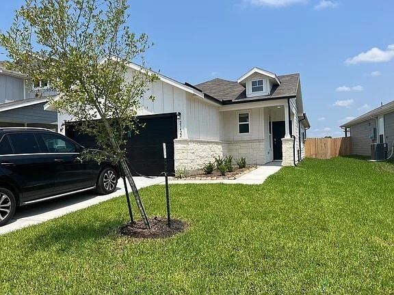 23422 Weir Box Rd in Hockley, TX - Building Photo - Building Photo