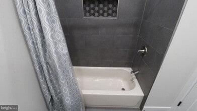 2038 Dorrance St in Philadelphia, PA - Building Photo - Building Photo