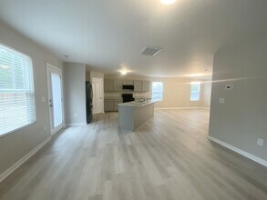 153 Mildred Wy in Aberdeen, NC - Building Photo - Building Photo